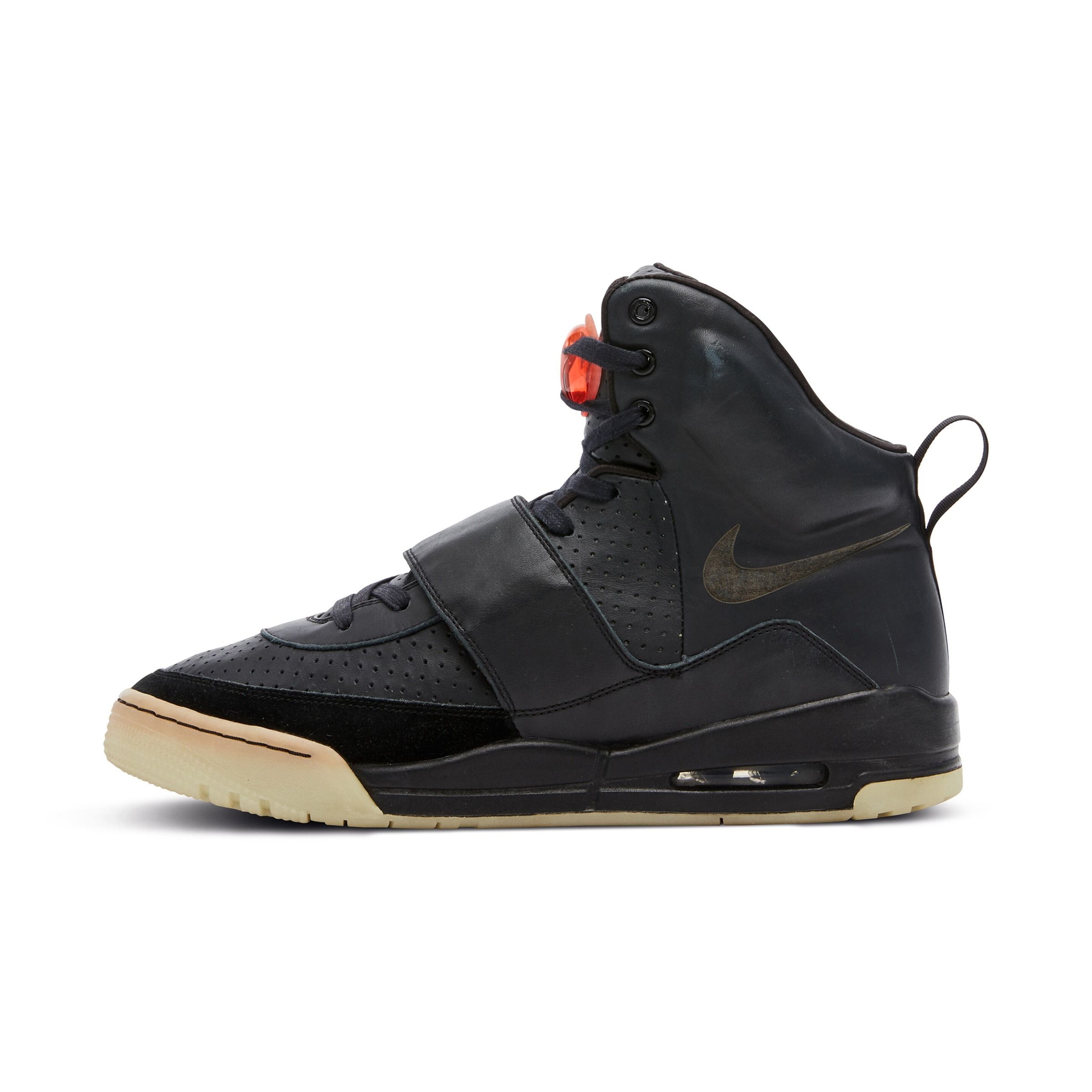 Ye wore an Air Yeezy sample to the 2008 Grammys. It sold for $1.8 million.. The Grammy pair, left shoe, side: forefoot strap and tonal Swoosh.