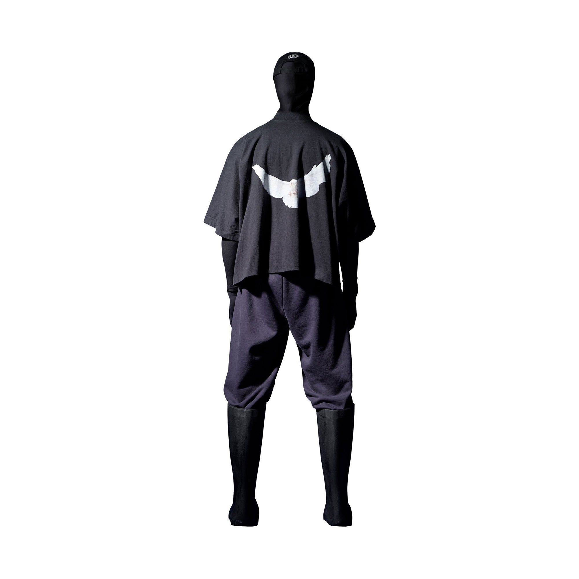 The Dove No Seam Tee came in four colours. White wasn’t one of them. Black, on a masked model, back.